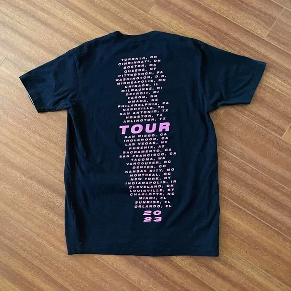 Pink Trustfall Tour Graphic Tee - Size M - Picture 7 of 8